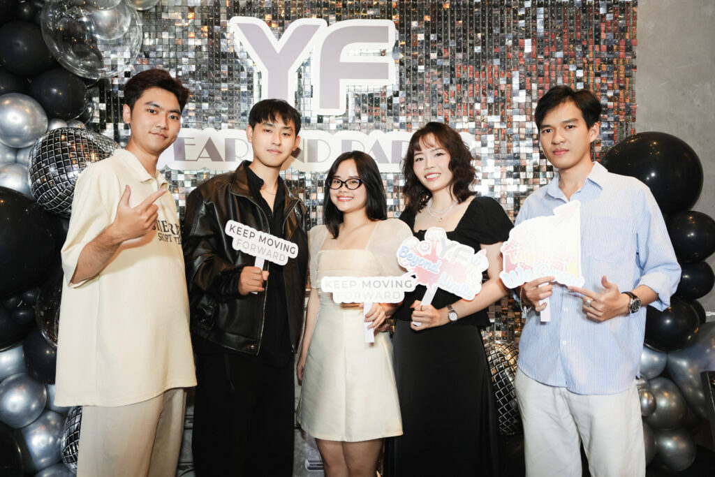 Kumar Yf YFinc